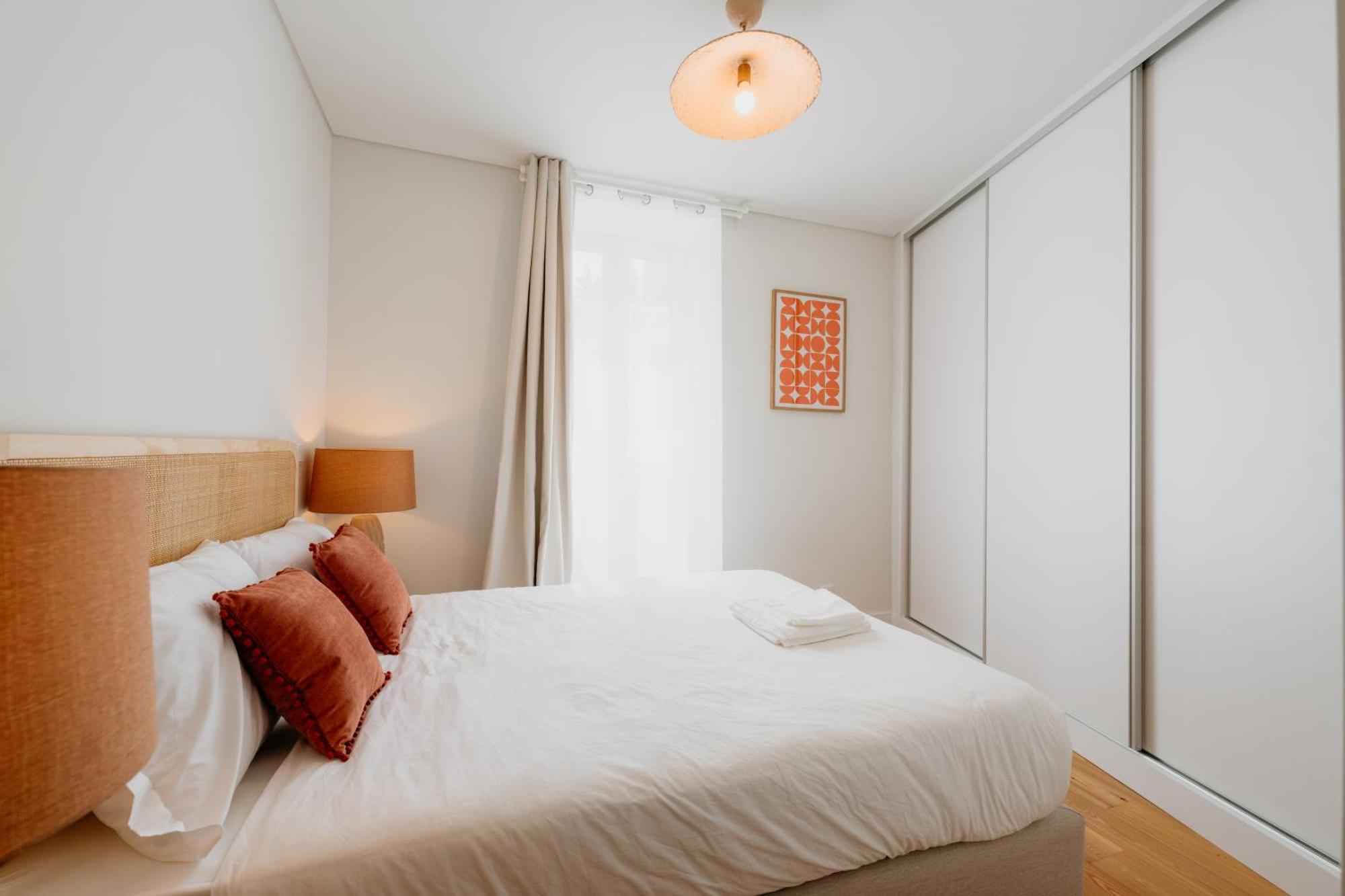 Apartment Orange House - Elegant Two-bedroom 1e Lissabon
